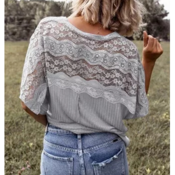 CCO DROP🌼1 small left New boutique lace yoke top - Picture 4 of 10